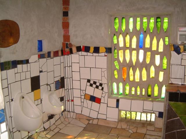 Hundertwasser-WC